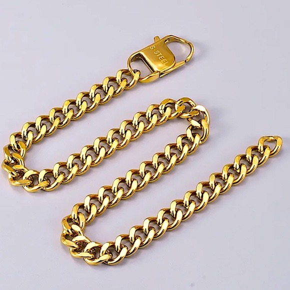 Chain Link Gold Plated Cuban Choker - Picture 5 of 10